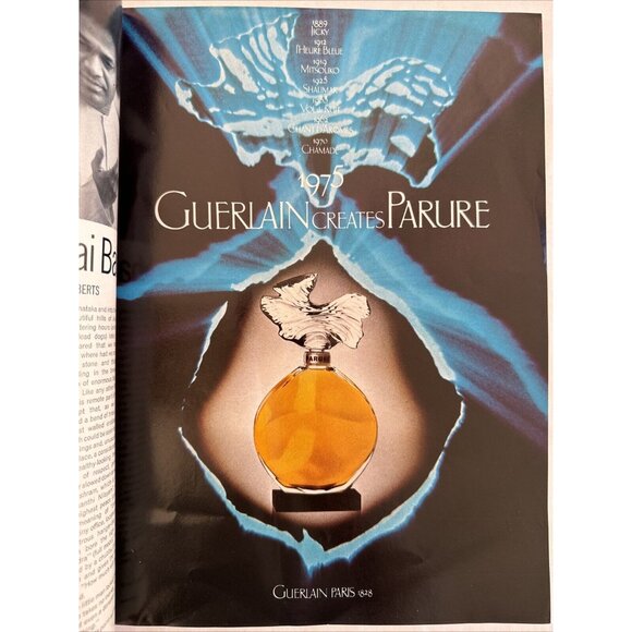 BRITISH VOGUE - December 1975 - Picture 13 of 16